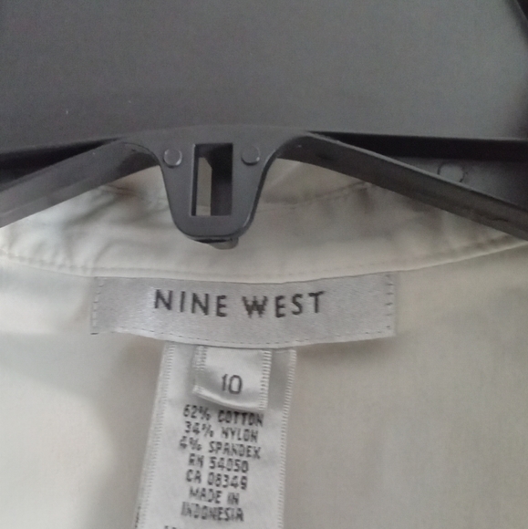 Nine west sleeveless blouse - Picture 2 of 3